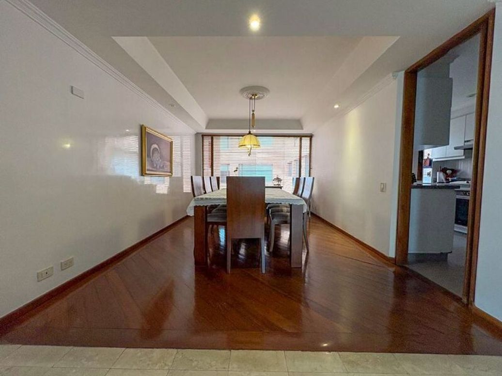 Apartamento de 3 alcobas en venta en A.S.D., Bogotá, 207 m² · foto 3 de 15