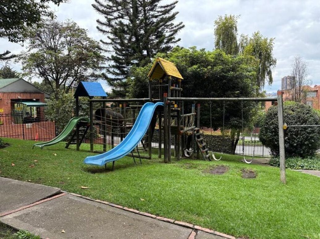 Apartamento de 3 alcobas en venta en A.S.D., Bogotá, 207 m² · foto 15 de 15
