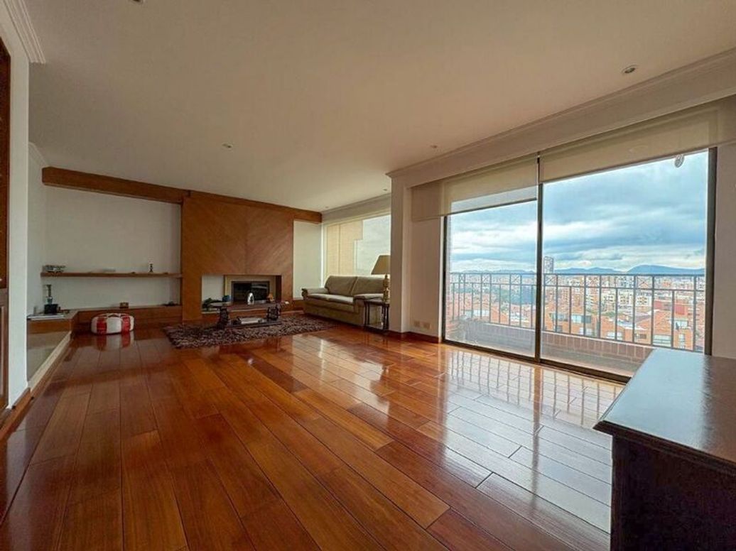 Apartamento de 3 alcobas en venta en A.S.D., Bogotá, 207 m² · foto 2 de 15