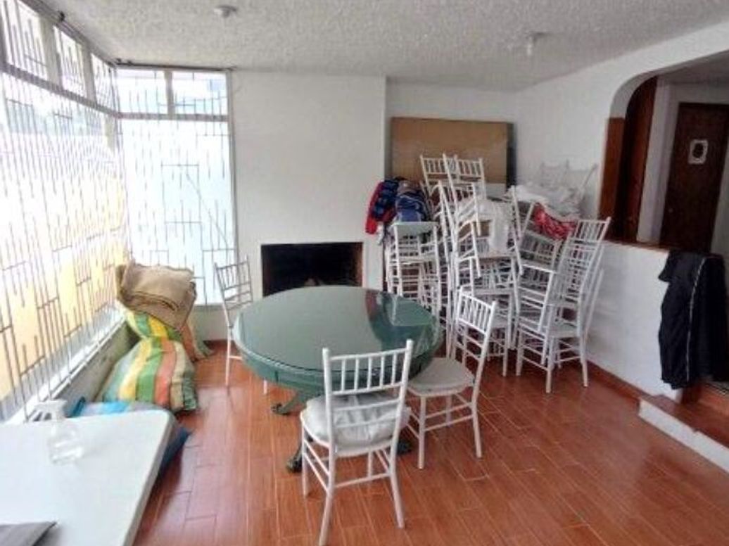 Casa de 4 alcobas en venta en Los Cedritos, Bogotá, 287 m² · foto 5 de 11