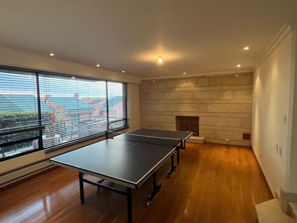 Casa de 5 alcobas en venta en Usaquén, Bogotá, 520 m² · foto 5 de 18