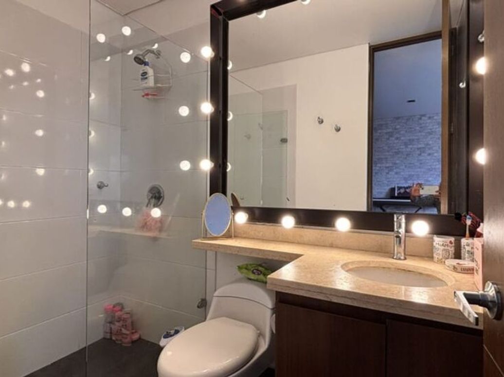 Apartamento de 3 alcobas en venta en Casa Blanca, Bogotá, 168 m² · foto 3 de 20