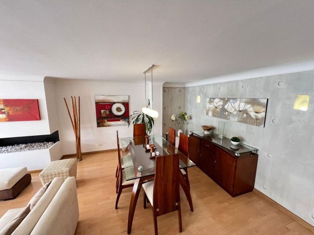 Apartamento de 3 alcobas en arriendo en Chico, Bogotá, 144 m² · foto 3 de 20