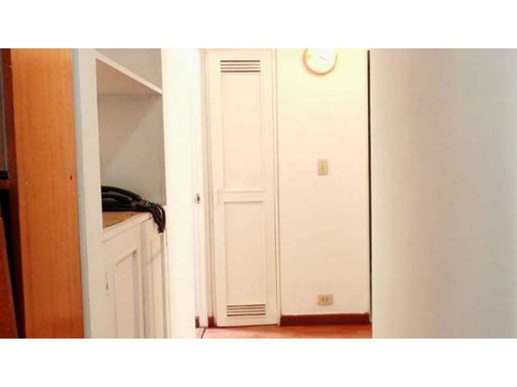 Apartamento de 3 alcobas en venta en San Cipriano, Bogotá, 57 m² · foto 9 de 12