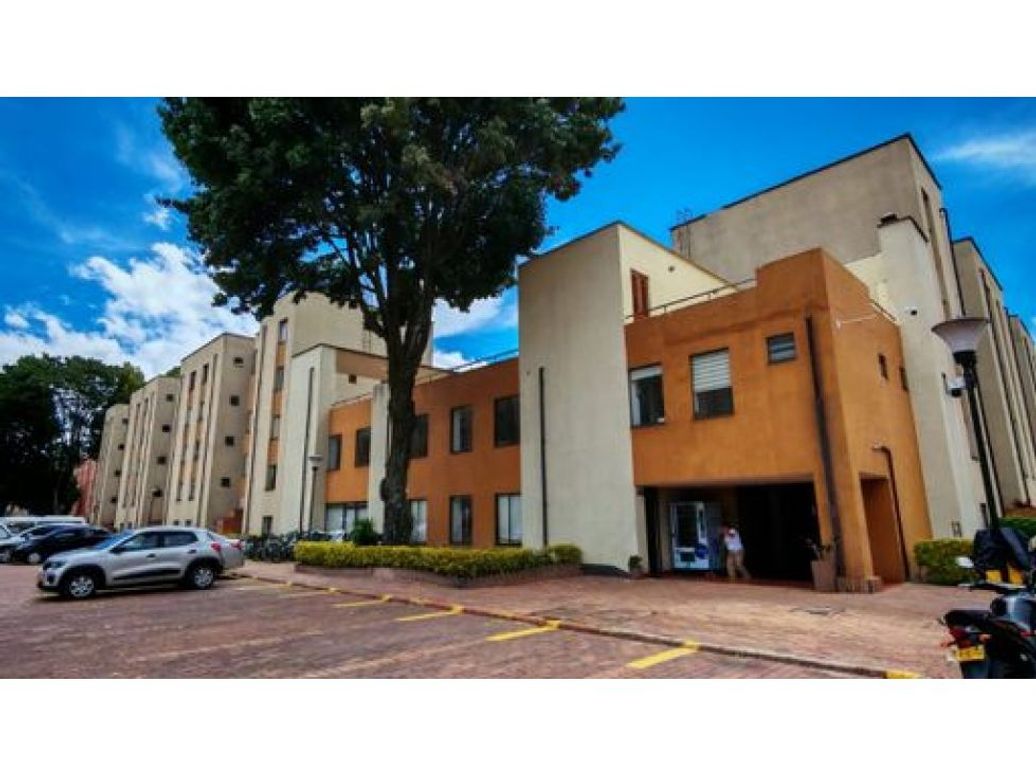Apartamento de 3 alcobas en venta en San Cipriano, Bogotá, 57 m² · foto 5 de 12