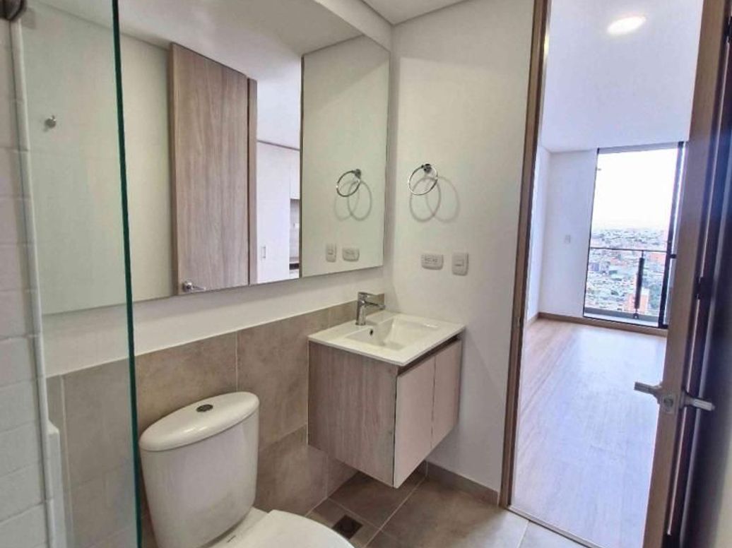 Apartamento de 1 alcoba en venta en Los Alcazares, Bogotá, 27 m² · foto 9 de 20