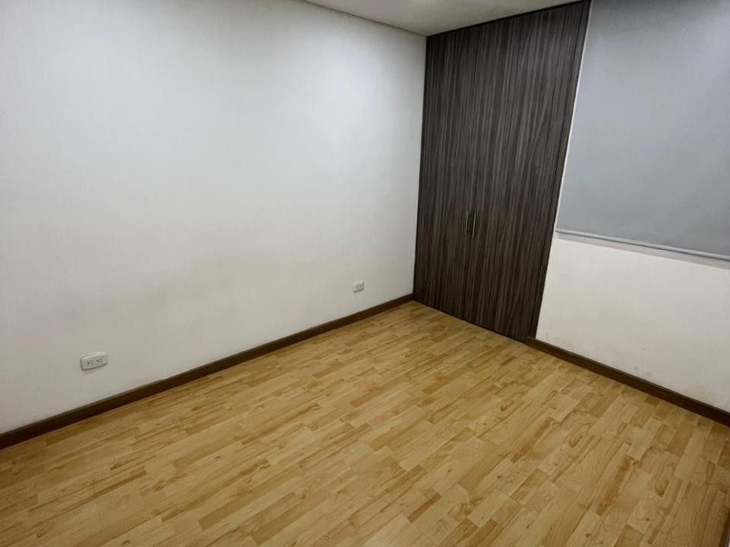 Apartamento de 2 alcobas en venta en Ub. Castilla Real, Bogotá, 39 m² · foto 11 de 15