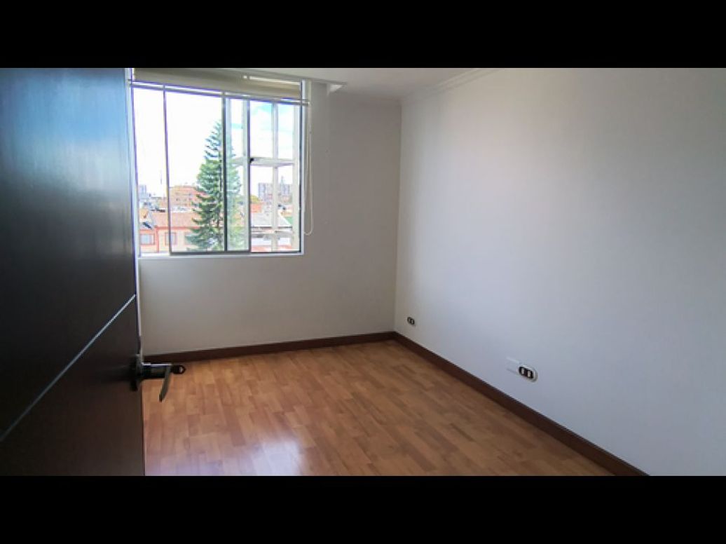 Apartamento de 3 alcobas en venta en Ferrocaja, Bogotá, 55 m² · foto 13 de 20
