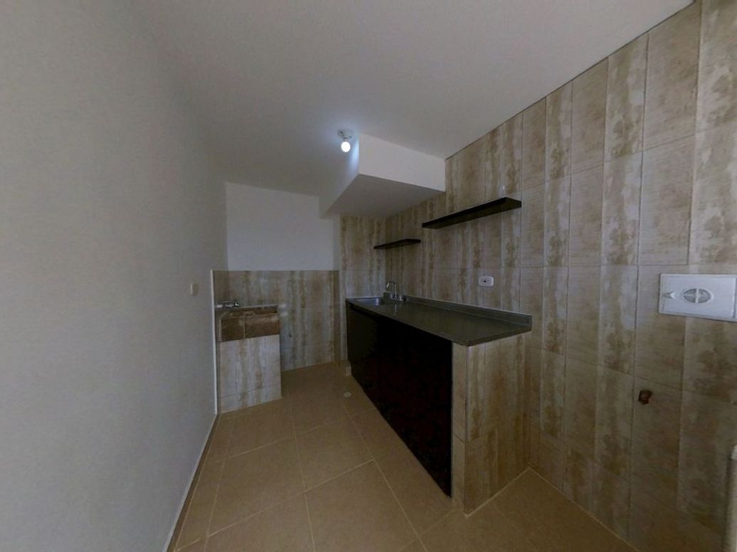 Apartamento de 2 alcobas en venta en El Oasis, Bogotá, 41 m² · foto 2 de 11