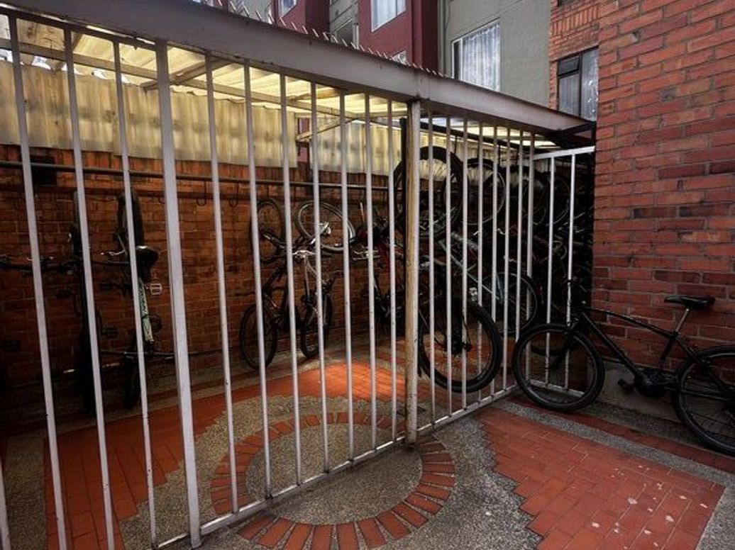 Apartamento de 3 alcobas en venta en Floralia I Sector, Bogotá, 67 m² · foto 20 de 20