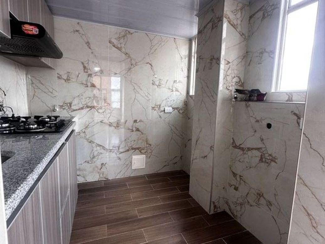 Apartamento de 3 alcobas en venta en Floralia I Sector, Bogotá, 67 m² · foto 9 de 20