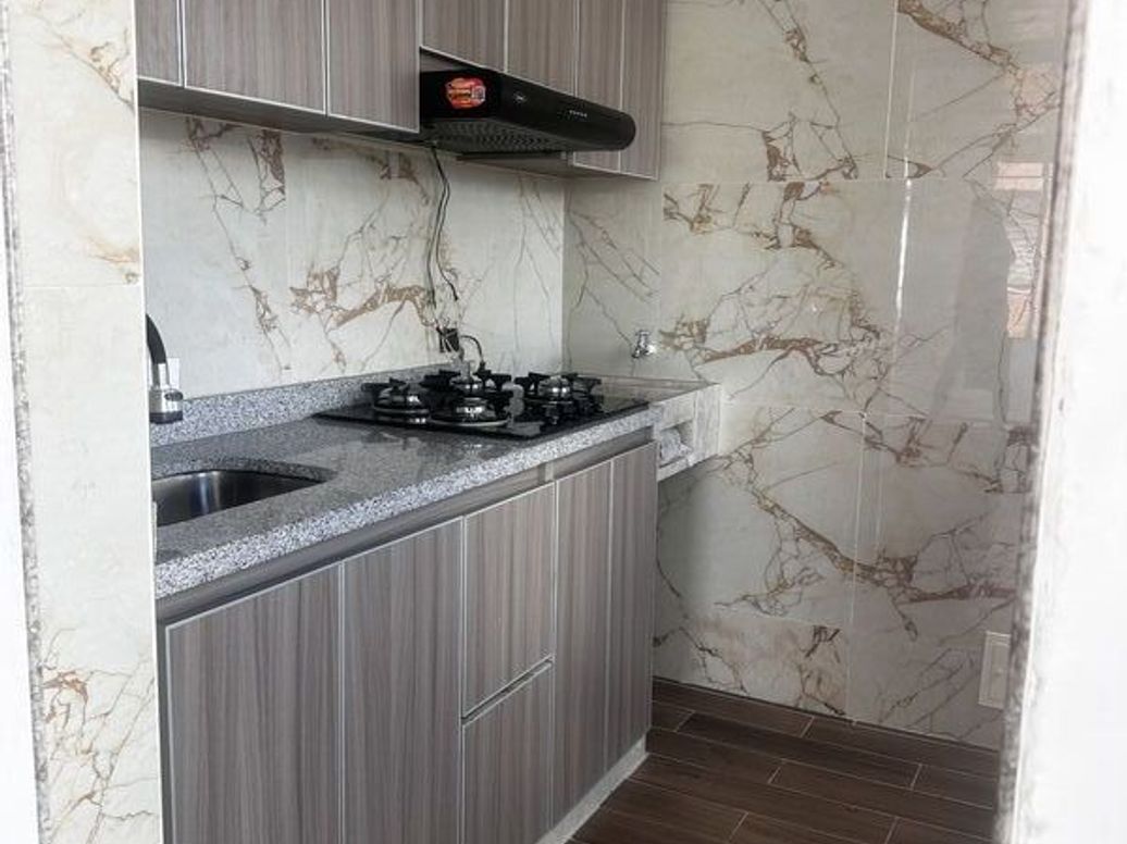 Apartamento de 3 alcobas en venta en Floralia I Sector, Bogotá, 67 m² · foto 10 de 20