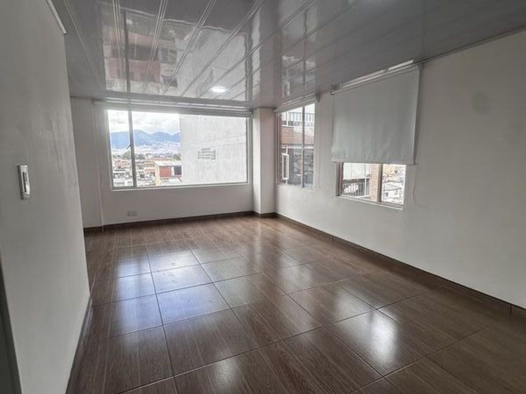 Apartamento de 3 alcobas en venta en Floralia I Sector, Bogotá, 67 m² · foto 6 de 20