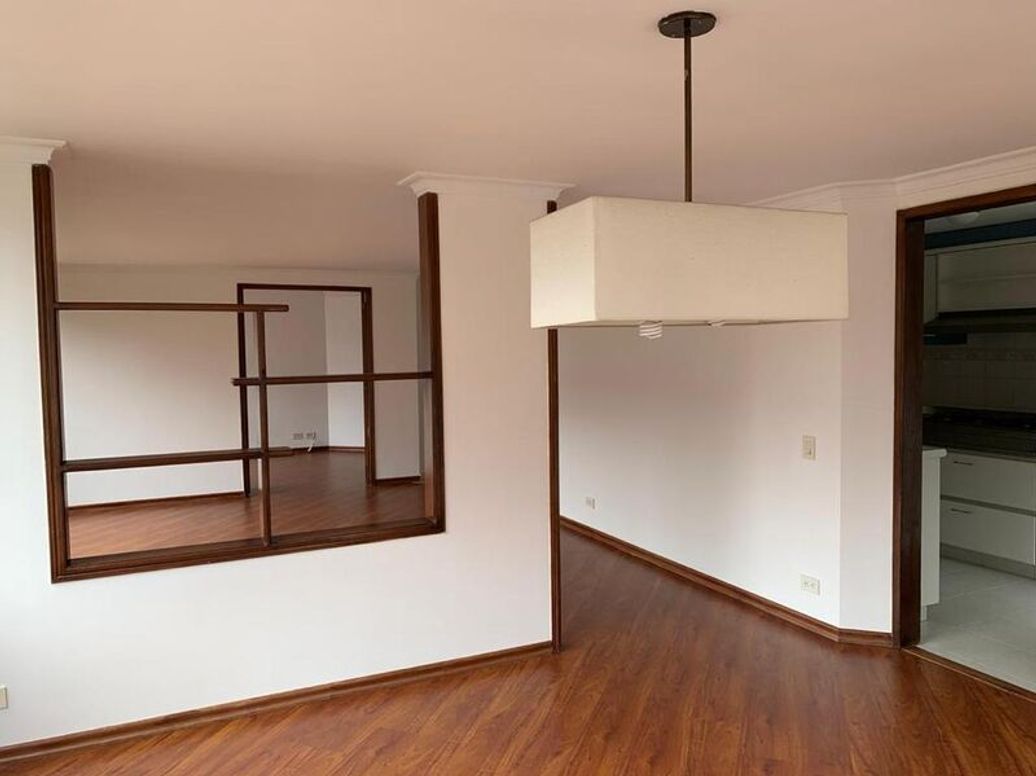 Apartamento de 4 alcobas en venta en Chico Norte Et. Iii, Bogotá, 171 m² · foto 5 de 20