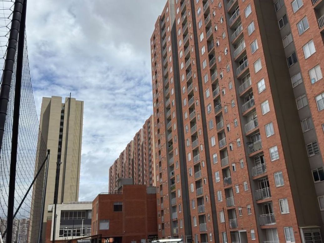 Apartamento de 2 alcobas en venta en Villa Del Rio, Bogotá, 43 m² · foto 2 de 17