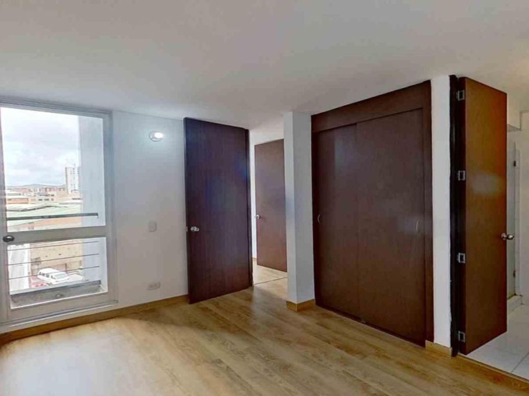 Apartamento de 3 alcobas en venta en Ciudad Techo, Bogotá, 52 m² · foto 8 de 18