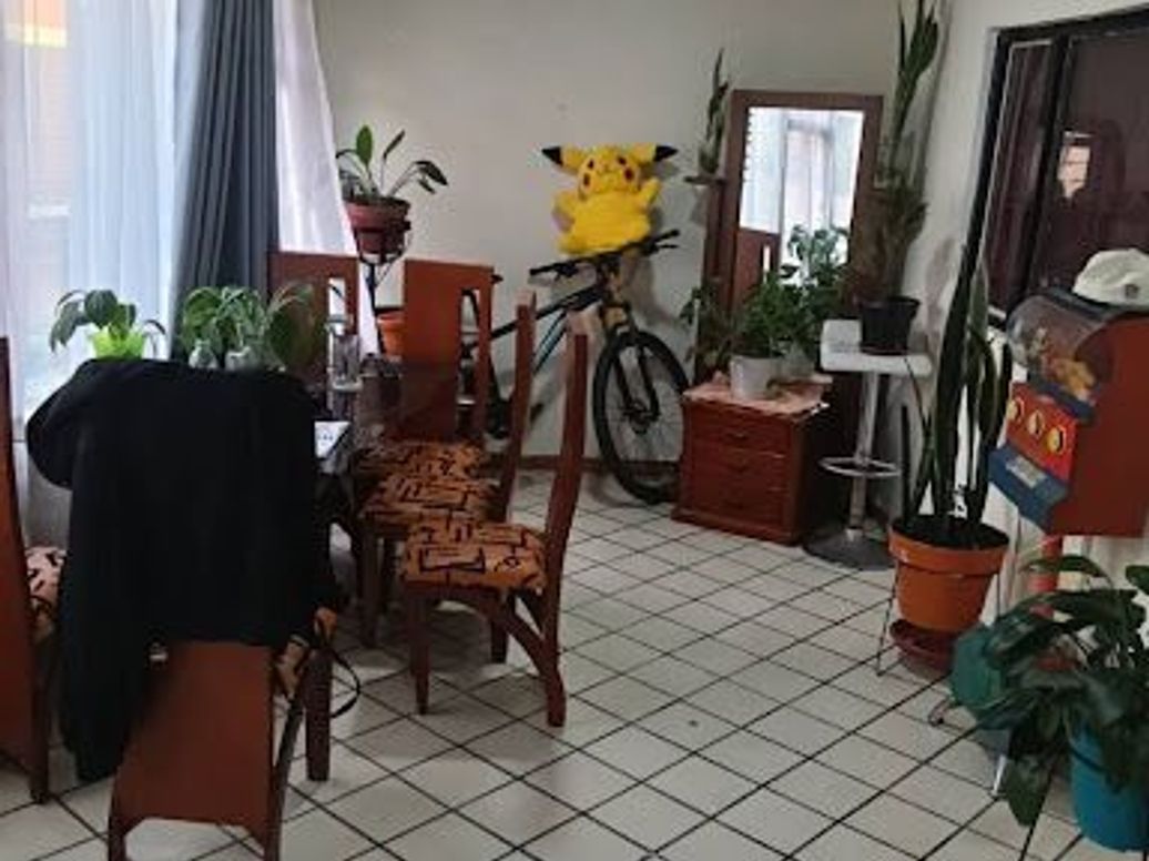 Casa de 8 alcobas en venta en Ciudad Kennedy, Bogotá, 117 m² · foto 10 de 20