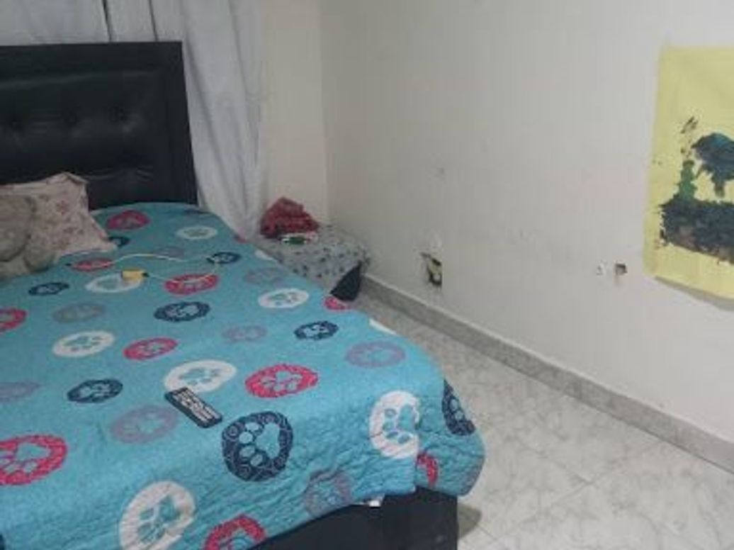 Casa de 8 alcobas en venta en Ciudad Kennedy, Bogotá, 117 m² · foto 17 de 20