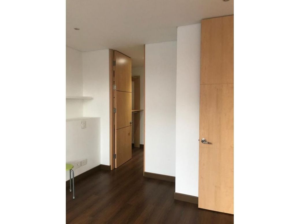 Apartaestudio en venta en Santa Barbara, Bogotá, 52 m² · foto 5 de 9