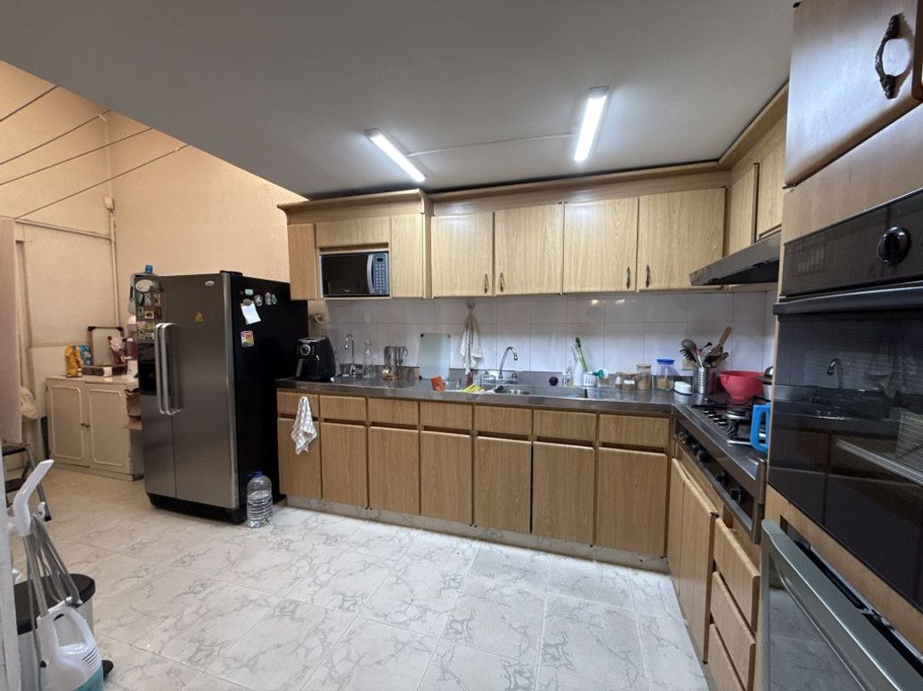 Casa de 4 alcobas en venta en El Contador, Bogotá, 390 m² · foto 7 de 10