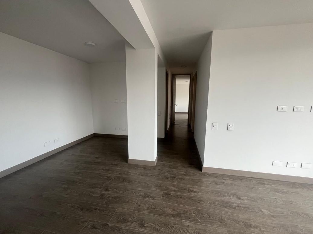 Apartamento de 3 alcobas en venta en Lagos De Torca, Bogotá, 90 m² · foto 5 de 20