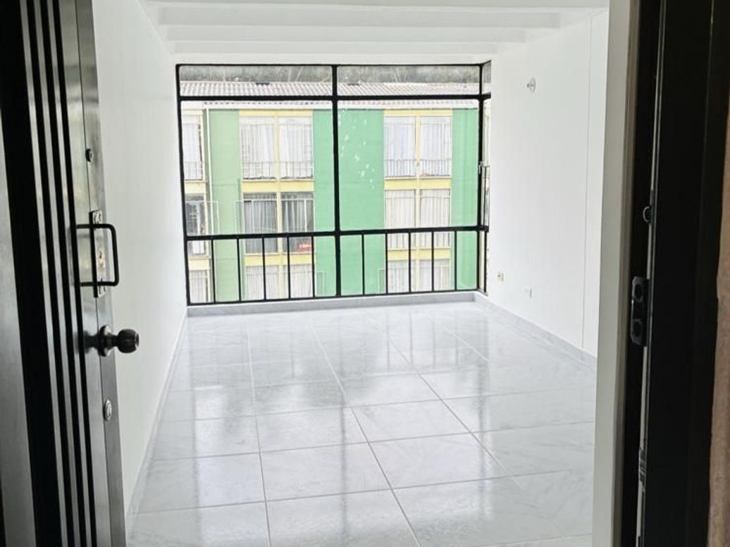 Apartamento de 3 alcobas en venta en Bosque De San Carlos, Bogotá, 57 m² · foto 7 de 20