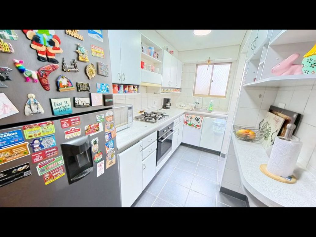 Apartamento de 3 alcobas en venta en La Liberia, Bogotá, 77 m² · foto 7 de 18