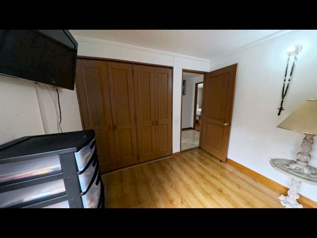 Apartamento de 3 alcobas en venta en La Liberia, Bogotá, 77 m² · foto 16 de 18