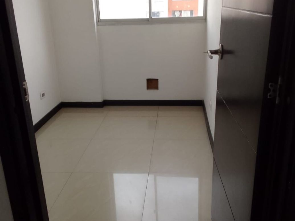 Apartamento de 3 alcobas en venta en Las Vegas De Santa Ana, Bogotá, 45 m² · foto 7 de 9