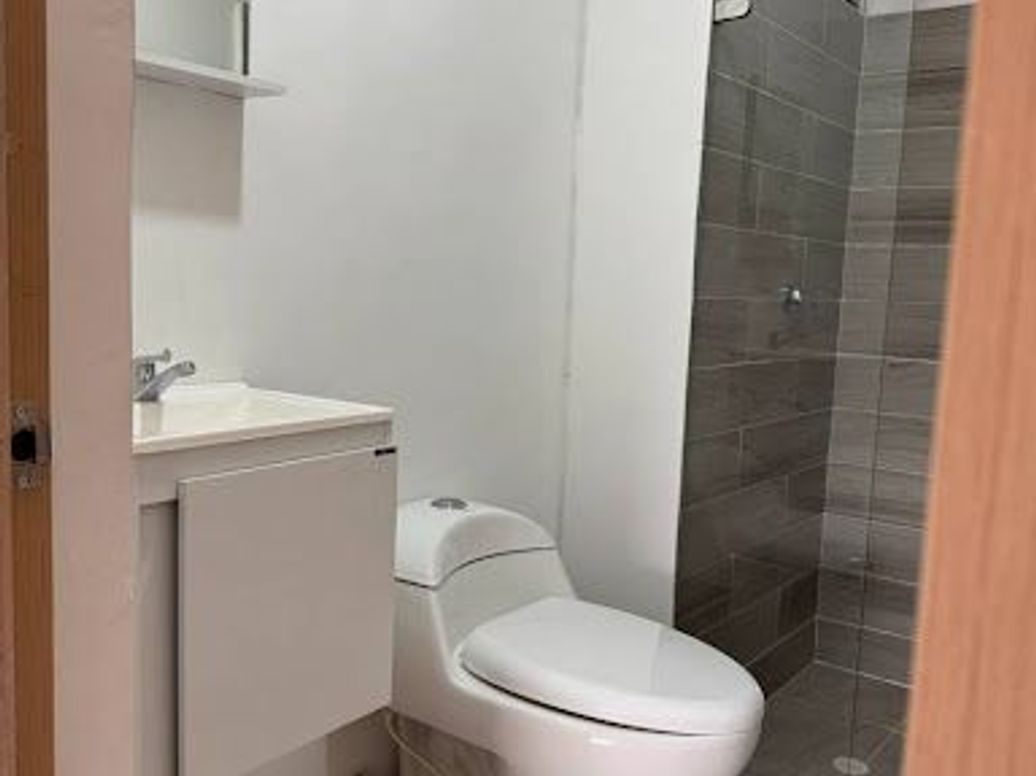 Apartaestudio en venta en Ricaurte, Bogotá, 36 m² · foto 9 de 13