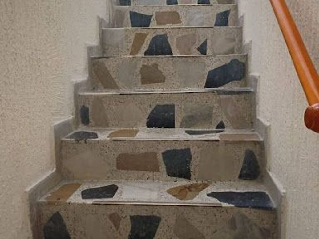 Casa de 13 alcobas en venta en Nuevo Timiza, Bogotá, 304 m² · foto 2 de 17