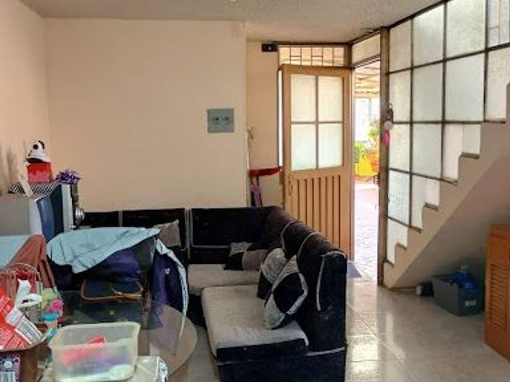Casa de 13 alcobas en venta en Nuevo Timiza, Bogotá, 304 m² · foto 15 de 17