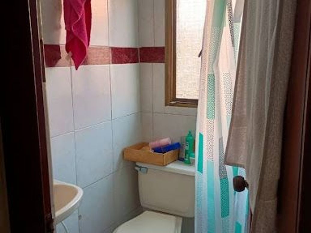 Casa de 13 alcobas en venta en Nuevo Timiza, Bogotá, 304 m² · foto 17 de 17