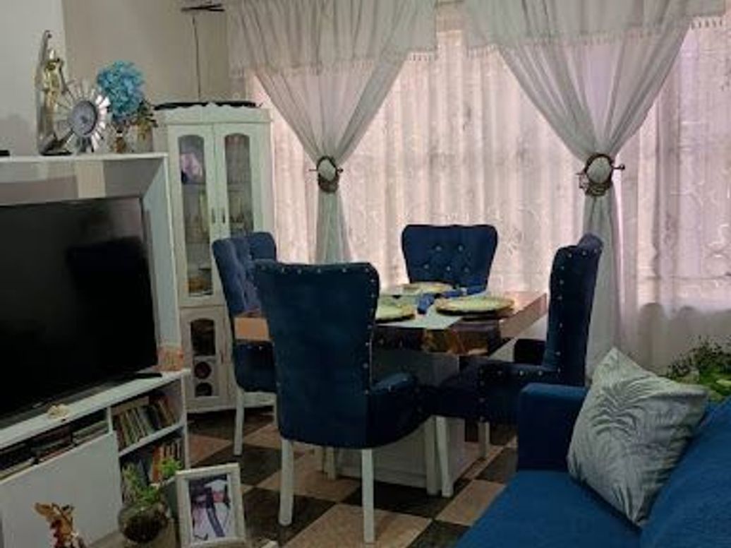 Casa de 13 alcobas en venta en Nuevo Timiza, Bogotá, 304 m² · foto 5 de 17