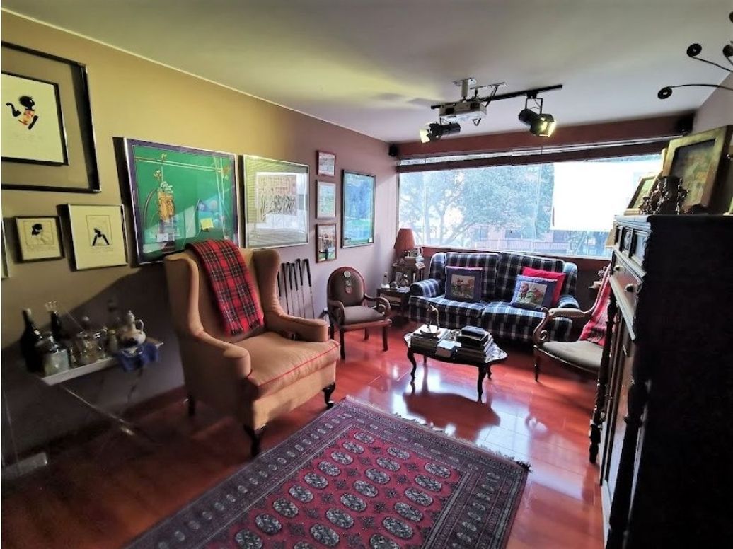 Apartamento de 3 alcobas en venta en Los Rosales, Bogotá, 284 m² · foto 4 de 20
