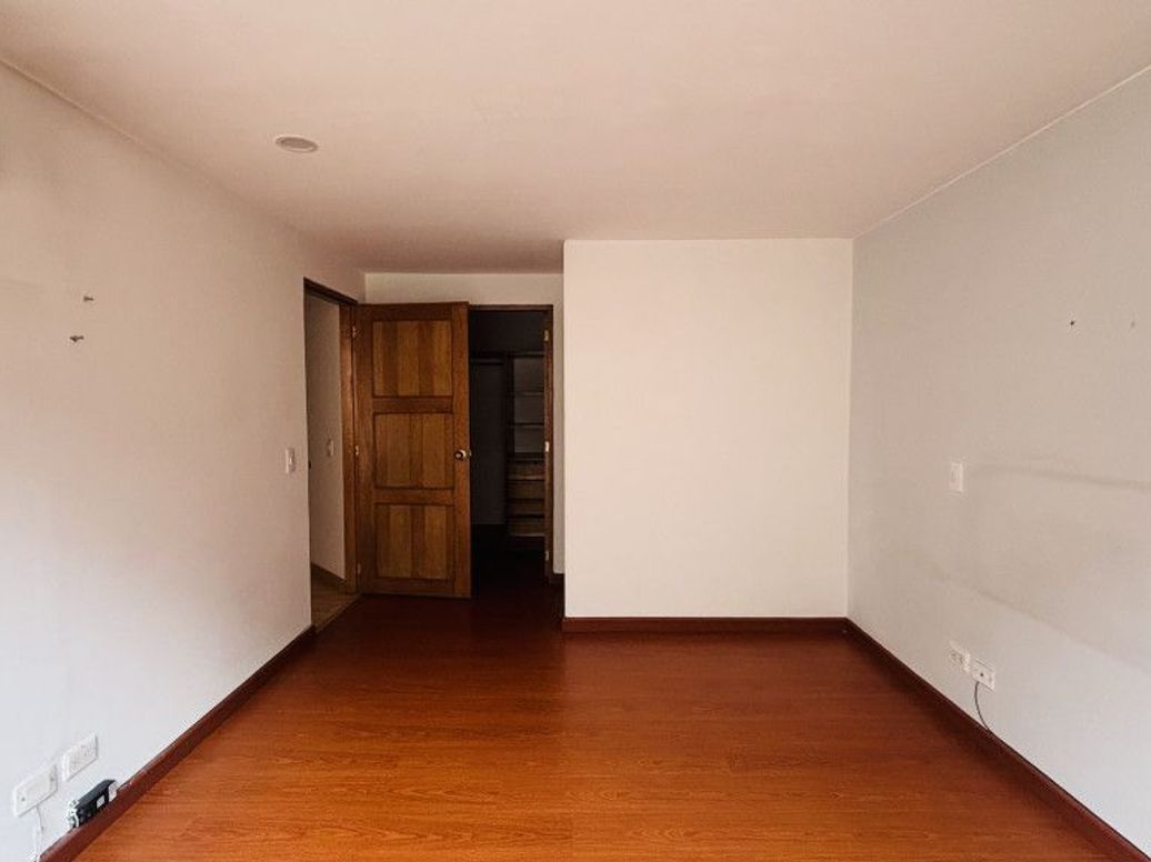 Apartamento de 2 alcobas en venta en Chico Norte Et. Iii, Bogotá, 84 m² · foto 14 de 20