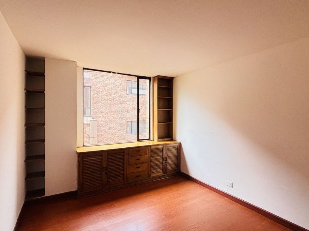 Apartamento de 2 alcobas en venta en Chico Norte Et. Iii, Bogotá, 84 m² · foto 17 de 20