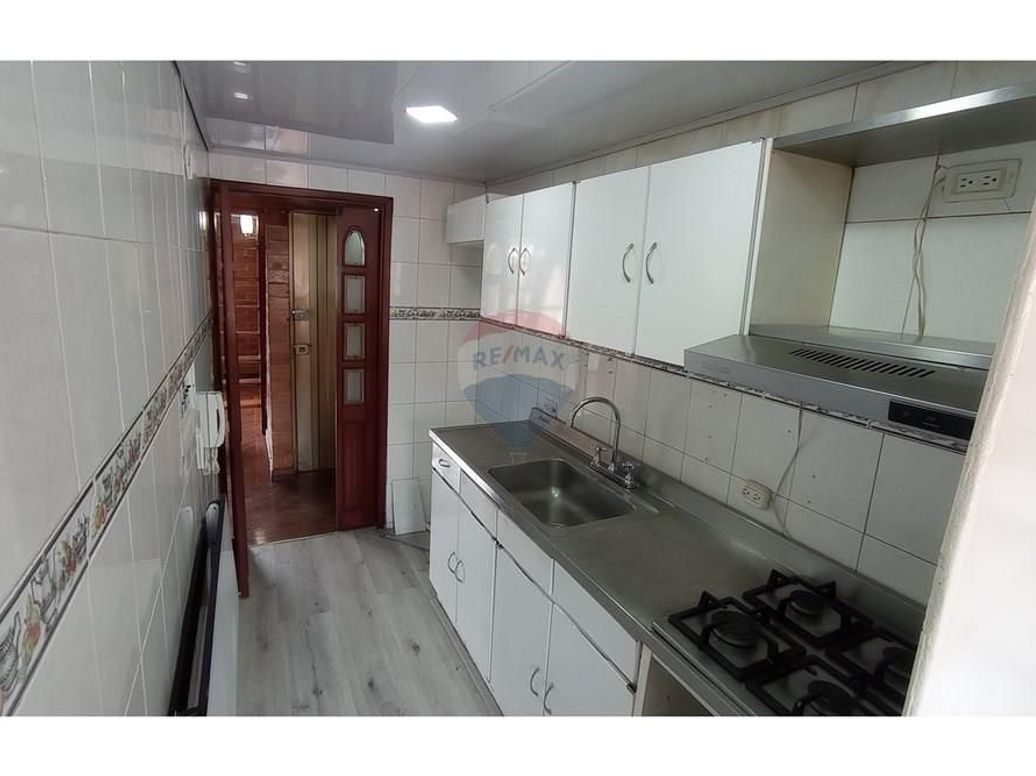 Apartamento en venta en Portales Del Norte, Bogotá · foto 9 de 20