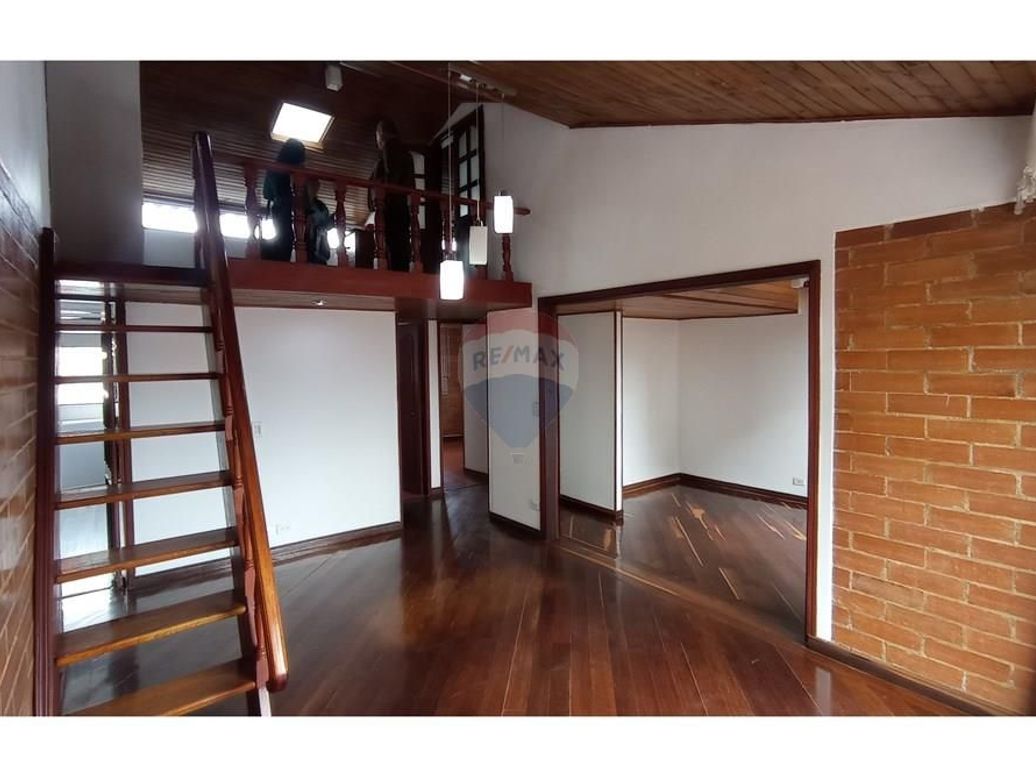 Apartamento en venta en Portales Del Norte, Bogotá · foto 8 de 20