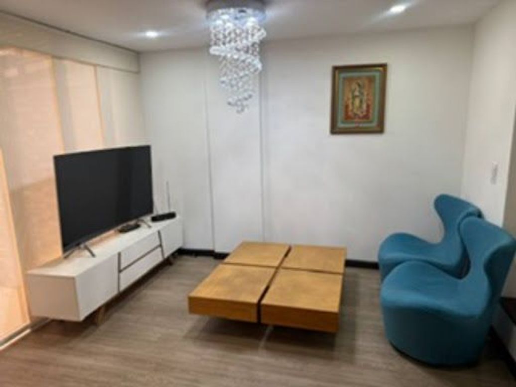 Casa de 4 alcobas en venta en Cedritos, Bogotá, 146 m² · foto 2 de 20