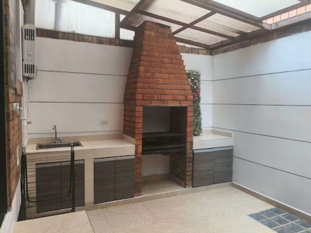 Casa de 4 alcobas en venta en Cedritos, Bogotá, 146 m² · foto 5 de 20