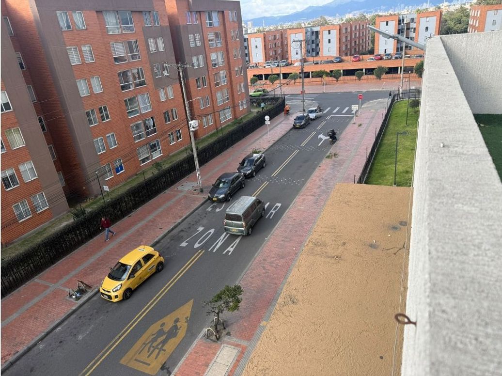 Apartamento de 2 alcobas en venta en Ismael Perdomo, Bogotá, 43 m² · foto 13 de 20