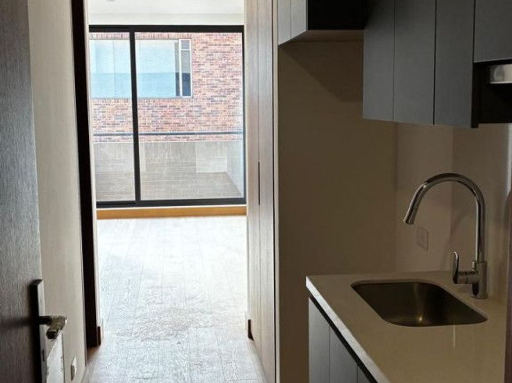 Apartamento de 1 alcoba en venta en Chico Norte Et. Ii, Bogotá, 34 m² · foto 6 de 12