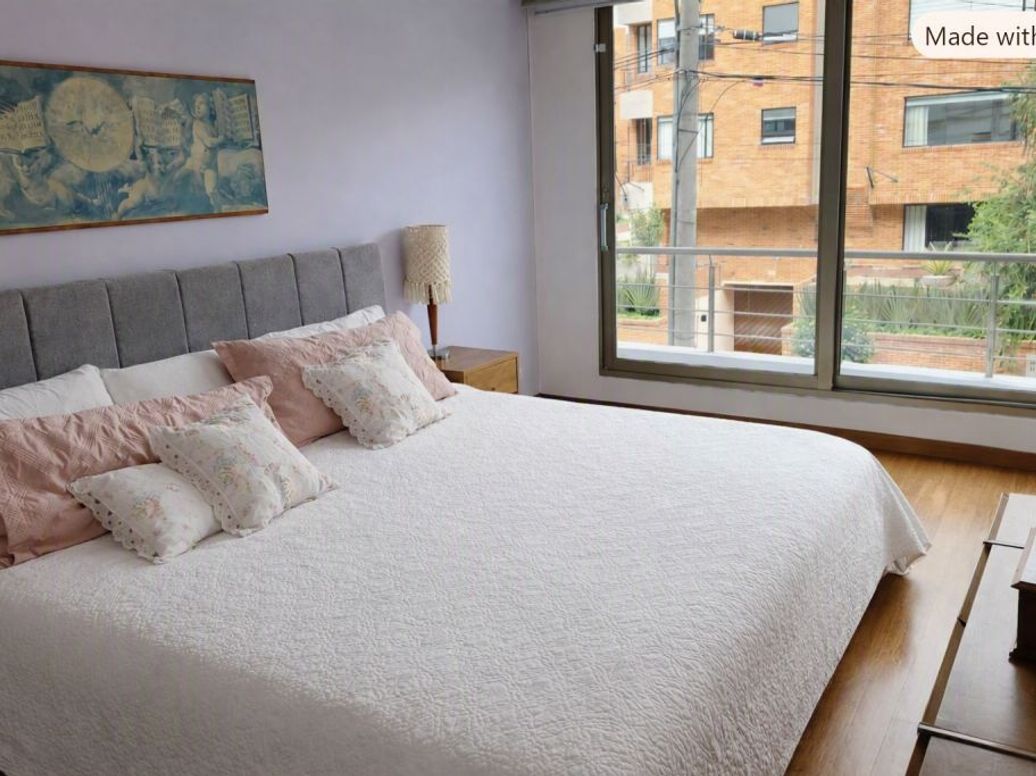 Apartamento de 3 alcobas en venta en Santa Barbara Occidental, Bogotá, 119 m² · foto 8 de 17