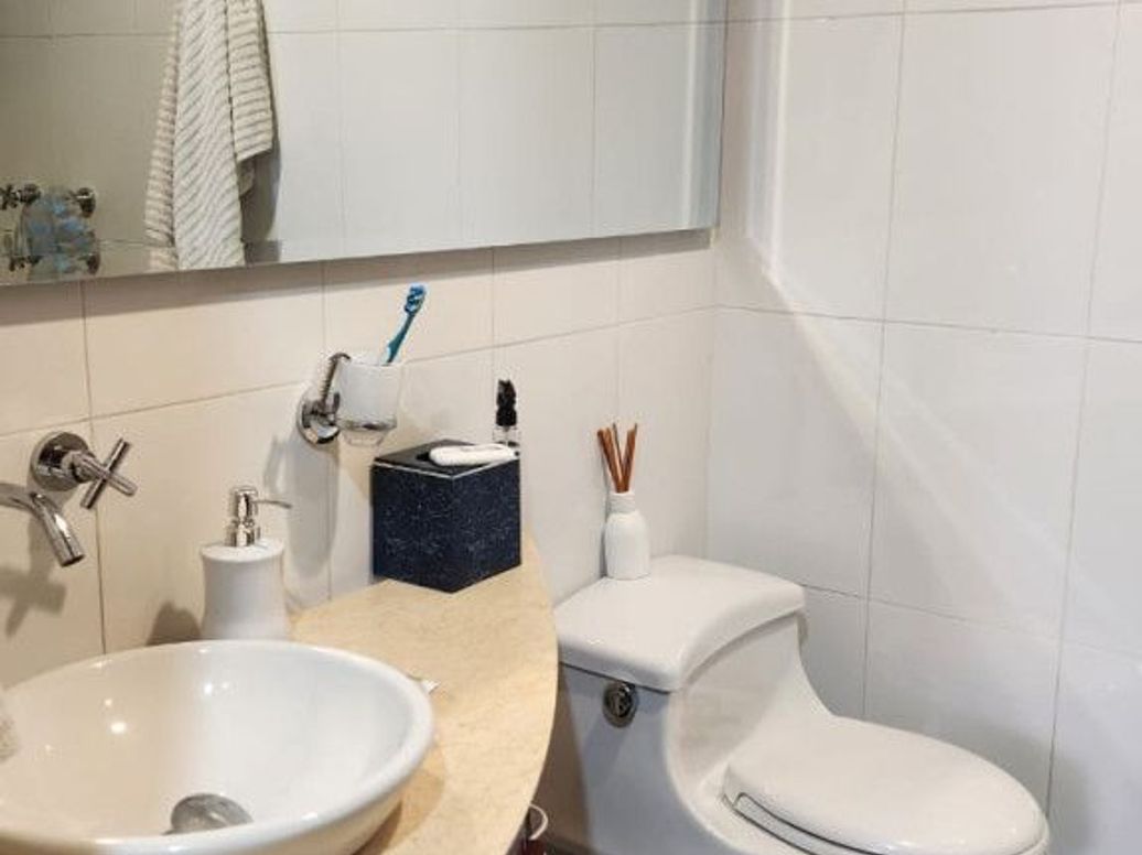 Apartamento de 3 alcobas en venta en Santa Barbara Occidental, Bogotá, 119 m² · foto 14 de 17