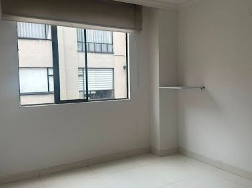 Apartamento de 3 alcobas en venta en Cedritos, Bogotá, 51 m² · foto 4 de 20
