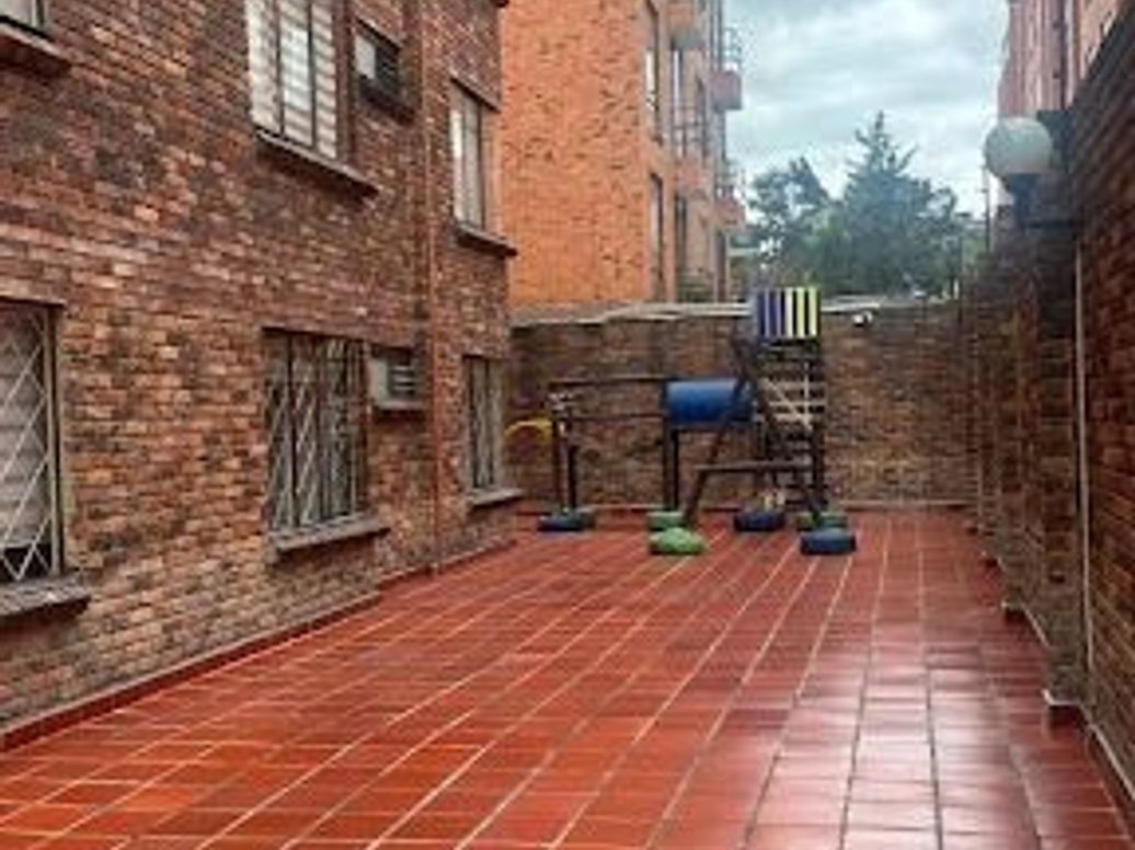 Apartamento de 3 alcobas en venta en Cedritos, Bogotá, 51 m² · foto 19 de 20