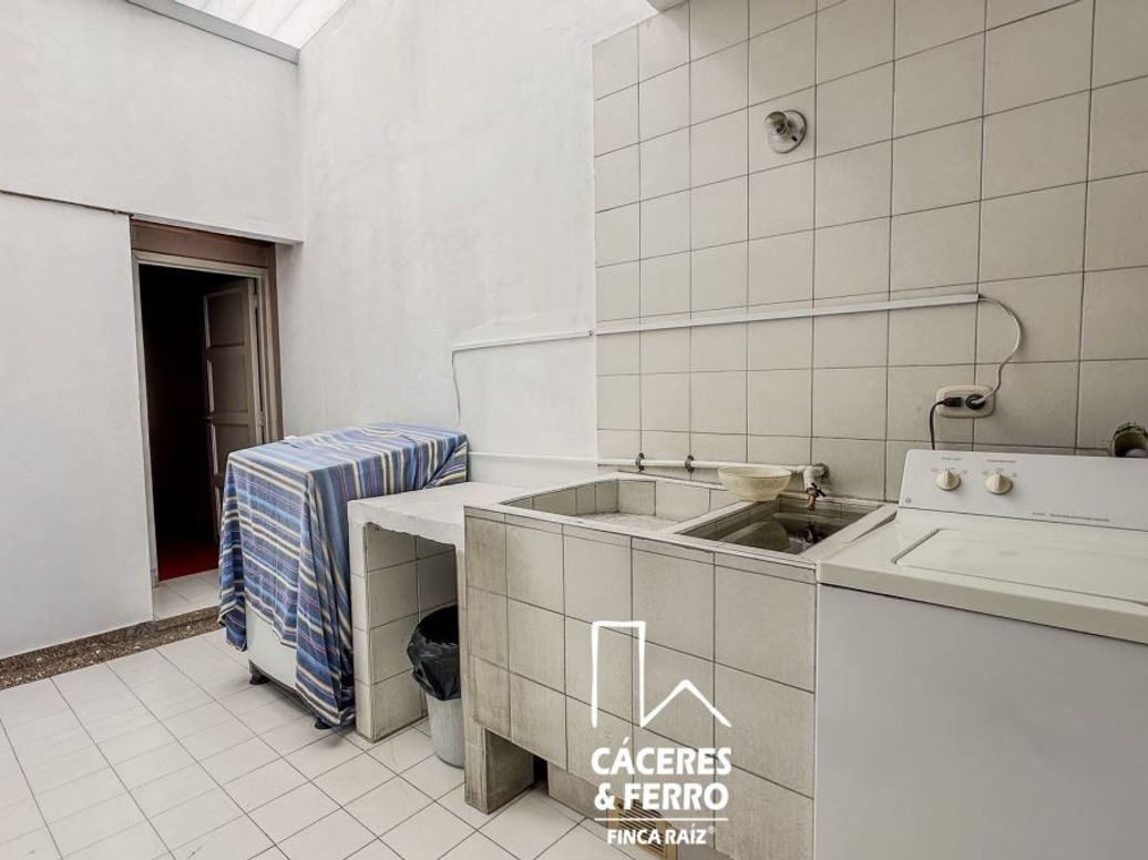 Casa de 4 alcobas en venta en San Felipe, Bogotá, 260 m² · foto 17 de 18
