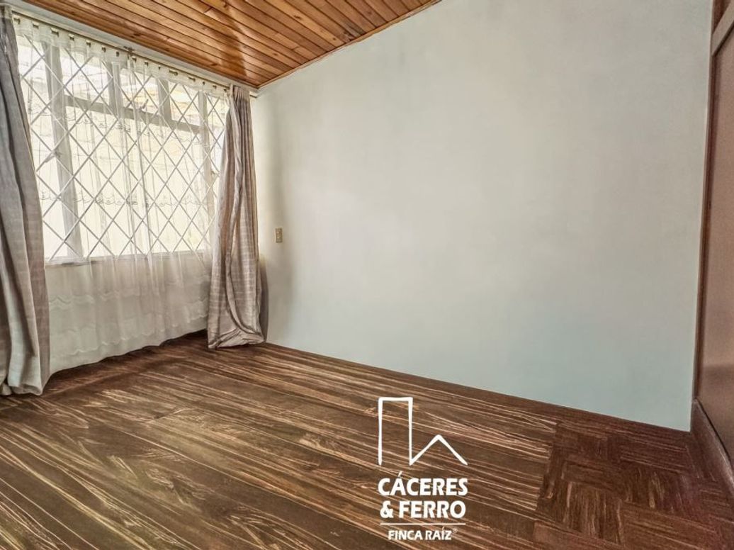 Casa de 4 alcobas en venta en San Felipe, Bogotá, 260 m² · foto 13 de 18