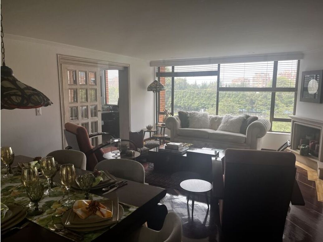 Apartamento de 3 alcobas en venta en Bella Suiza, Bogotá, 145 m² · foto 10 de 17